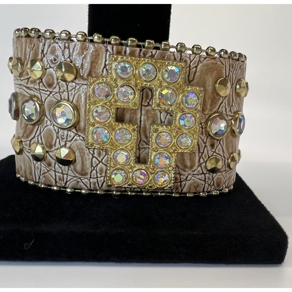 Leather and Aurora Borealis Rhinestone Adjustable Cross Bracelet - Picture 2 of 5